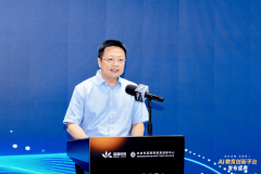 但目前学校正在具体讲授中仍缺乏有